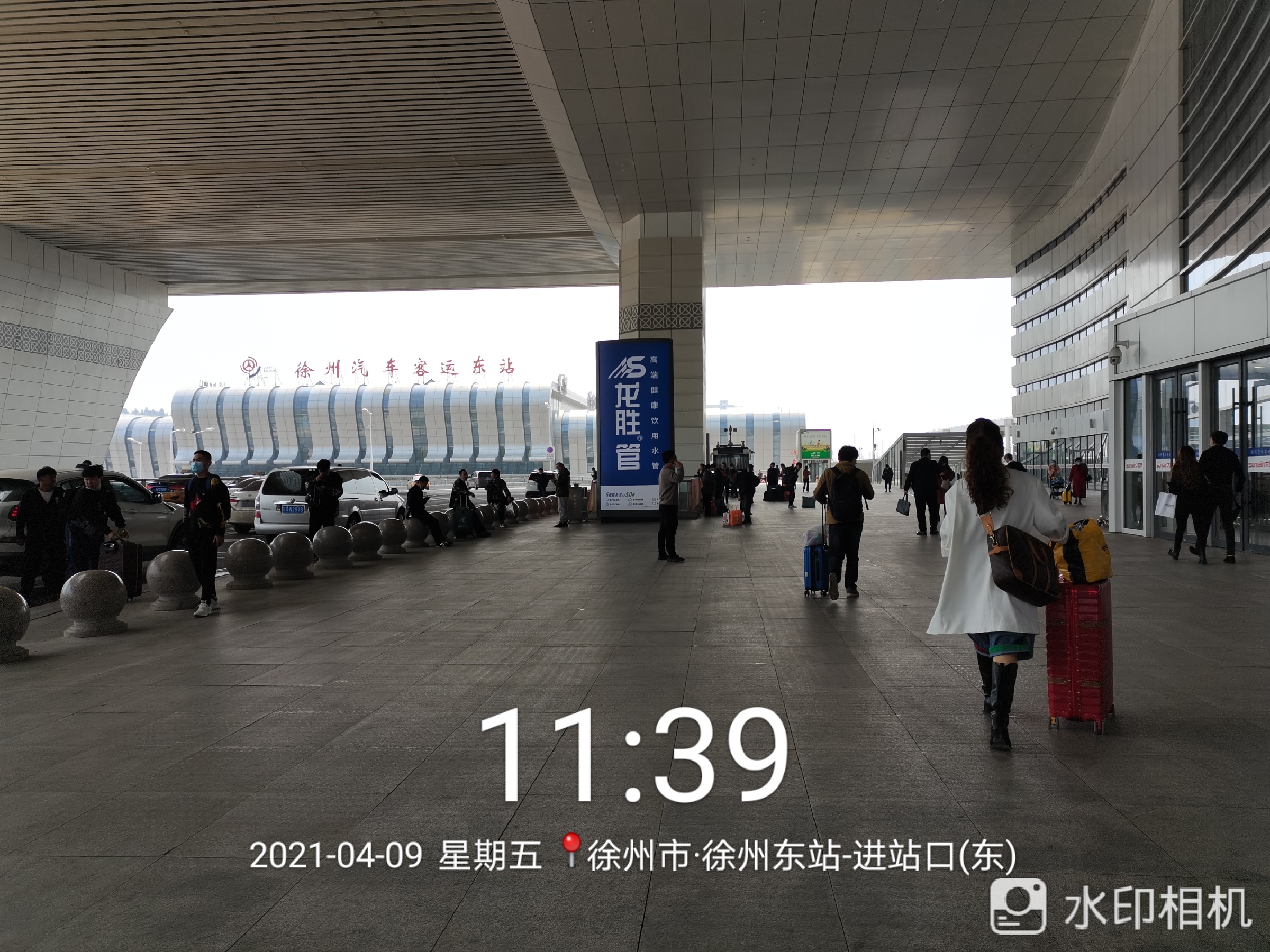 龍勝管高鐵廣告50城同步上線，刷屏億萬人！